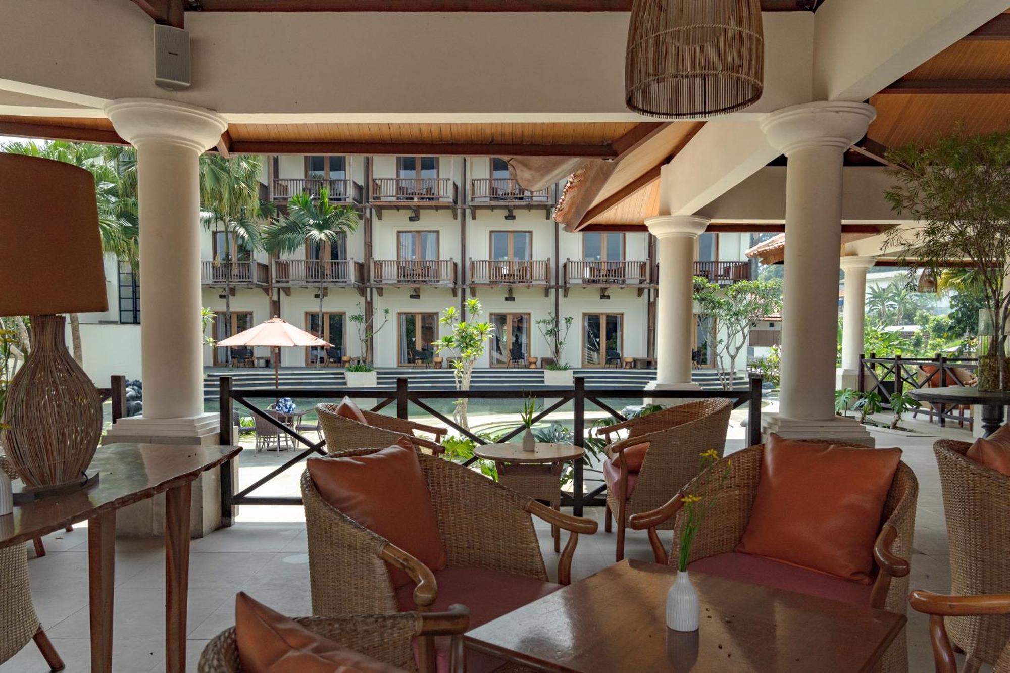 Novus Giri Resort & Spa Puncak Εξωτερικό φωτογραφία